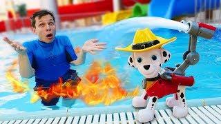 Видео с игрушками - Щенячий Патруль и Акватим тушат пожар! – Игры для детей в аквапарке.