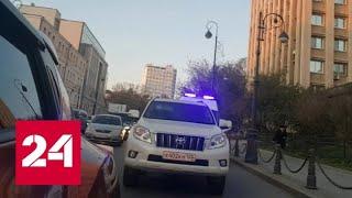 Водитель Land Cruiser отказался уступить дорогу спешащей в больницу скорой - Россия 24