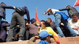 Пострадали уже 600 человек. Митинги в Кыргызстане