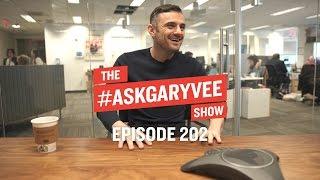 How to Contact Influencers, Music Marketing & Preparing to Live Stream | #AskGaryVee Episode 202