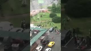 В Москве произошла массовая драка между курьерами
