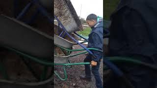 Уронил тачки