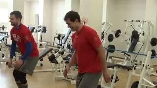 Дадонов занимается фитнесом! Видео с необычной тренировки сборной России в зале