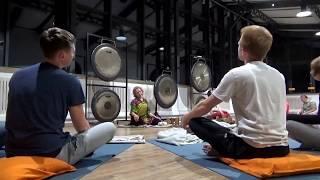 Гонг медитация от Yoga Gong Studio | Купание в звуках гонга Gong Bath
