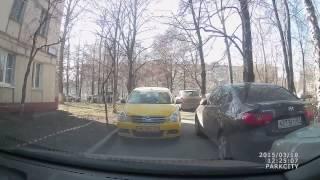 Яндекс такси !встреча с таксистом  ! Во дворе !