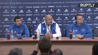 Пресс-конференция Черчесова и Дзагоева накануне товарищеского матча Россия — Испания