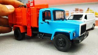 Модель грузовика ГАЗ Мусоровоз 3307 масштаб 1/43! Автолегенды №54 распаковка и обзор! Про машинки.