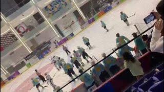 Хоккеисты Казахстана и Мексики устроили драку в Дубае / Hockey fight in Dubai: Kazakhstan vs Mexico