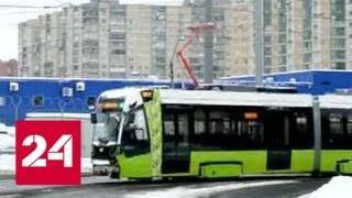 В Петербурге частный трамвай "Чижик" обстреляли в первый день выхода на линию - Россия 24