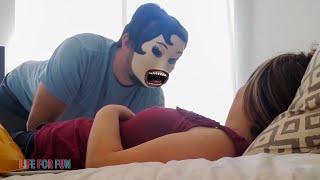 Смешные видео 2020 ● Смешные испуги людей,юмор,пранки,розыгрыши - Funny Fails Sleeping Scare Pranks